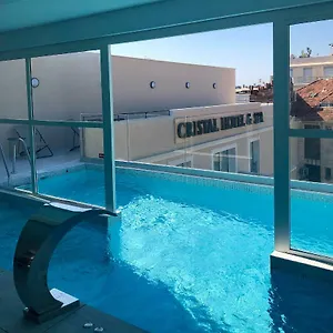 4* فندق كريستال